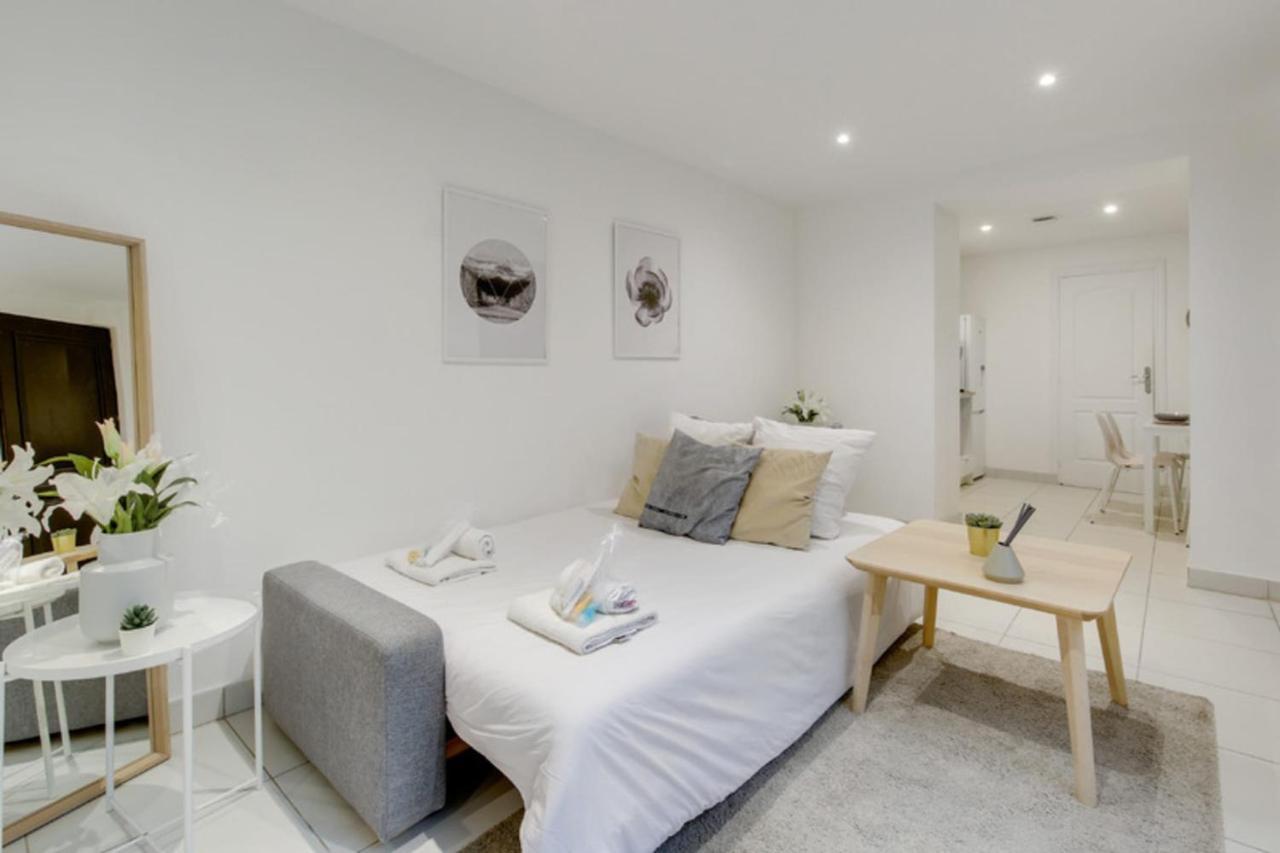 250 Suite Sainte - Superb Apartment In Paris Luaran gambar